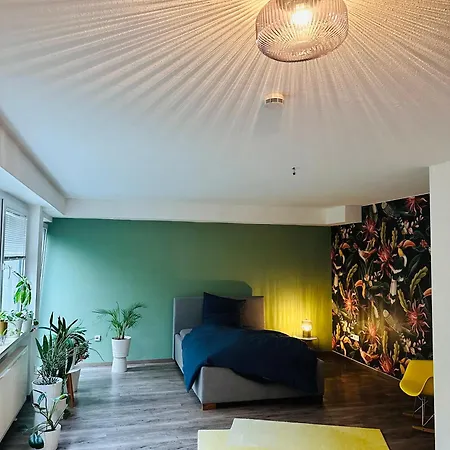 Paradiesvogel - Zentral Gelegenes In Zentrum