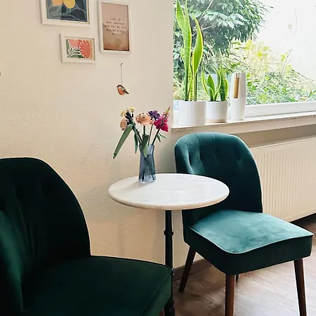 Paradiesvogel - Zentral Gelegenes In Zentrum Paderborn