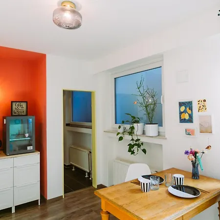 Paradiesvogel - Zentral Gelegenes In Zentrum Apartment