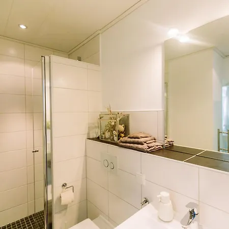 Paradiesvogel - Zentral Gelegenes In Zentrum Apartment
